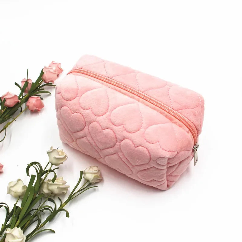 Heart Plush Makeup Bag – Multifunction Travel Pouch for Women
