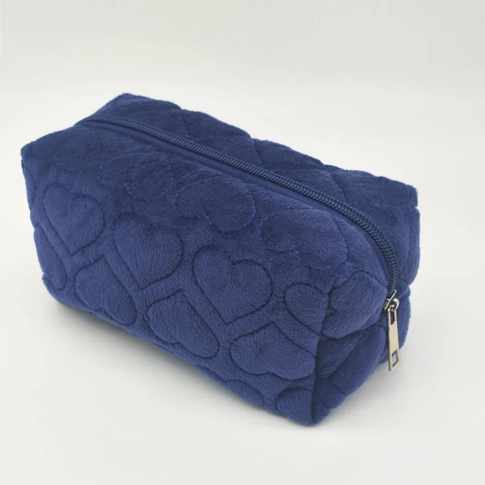 Heart Plush Makeup Bag – Multifunction Travel Pouch for Women