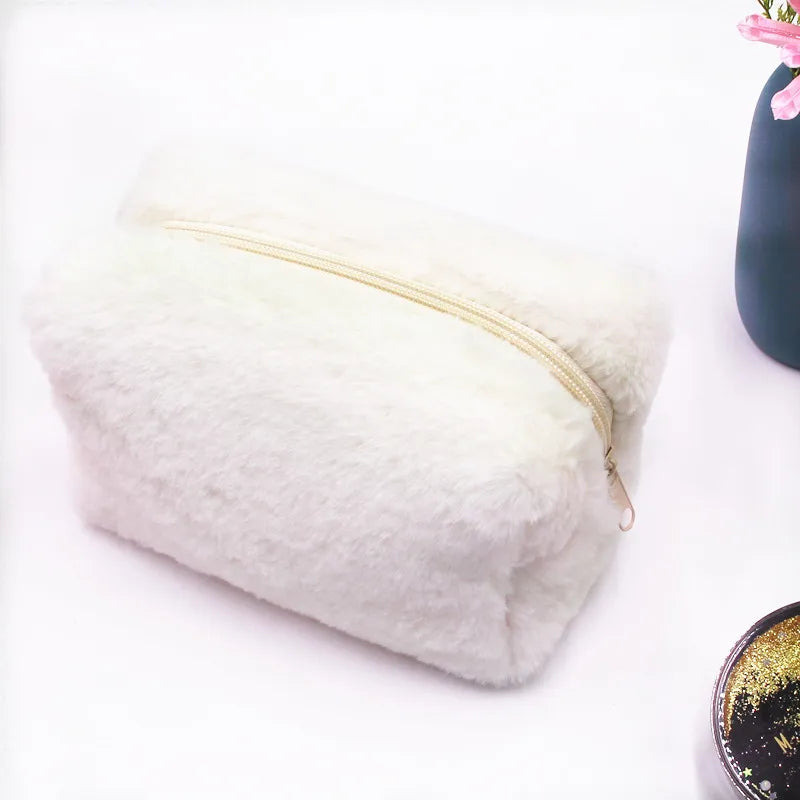 Soft Fur Makeup Bag – Travel Cosmetic Pouch for Women and Girls