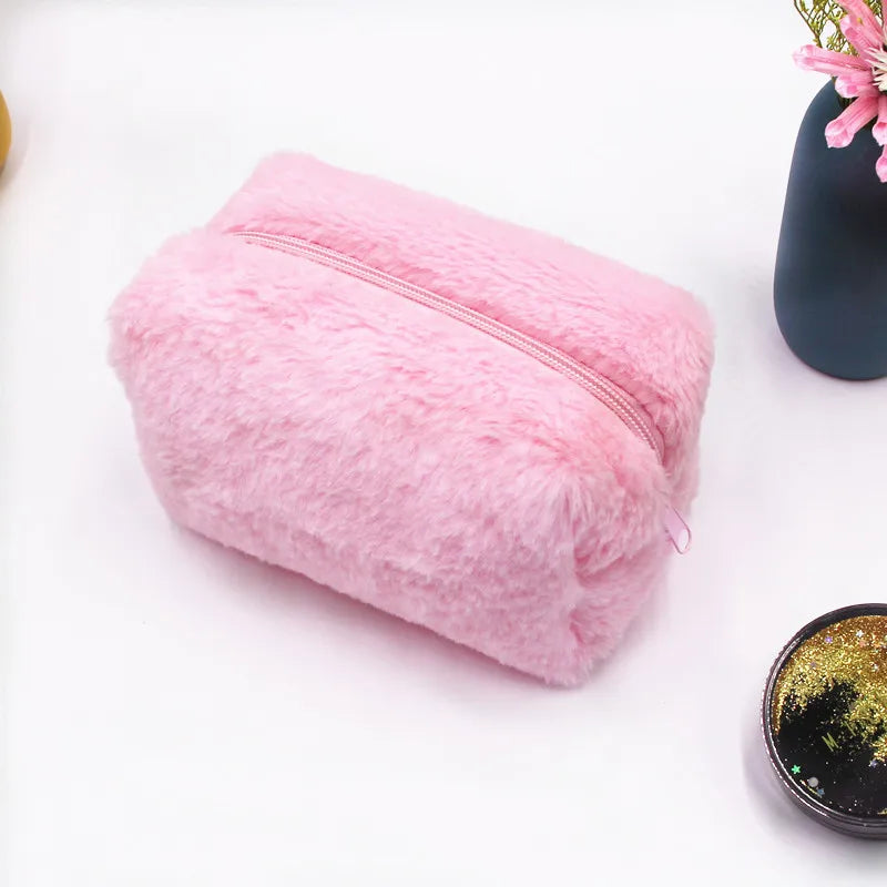 Soft Fur Makeup Bag – Travel Cosmetic Pouch for Women and Girls