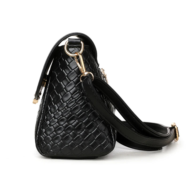 Women’s Small Square Retro Bag – Versatile Shoulder Crossbody with Flip Cover