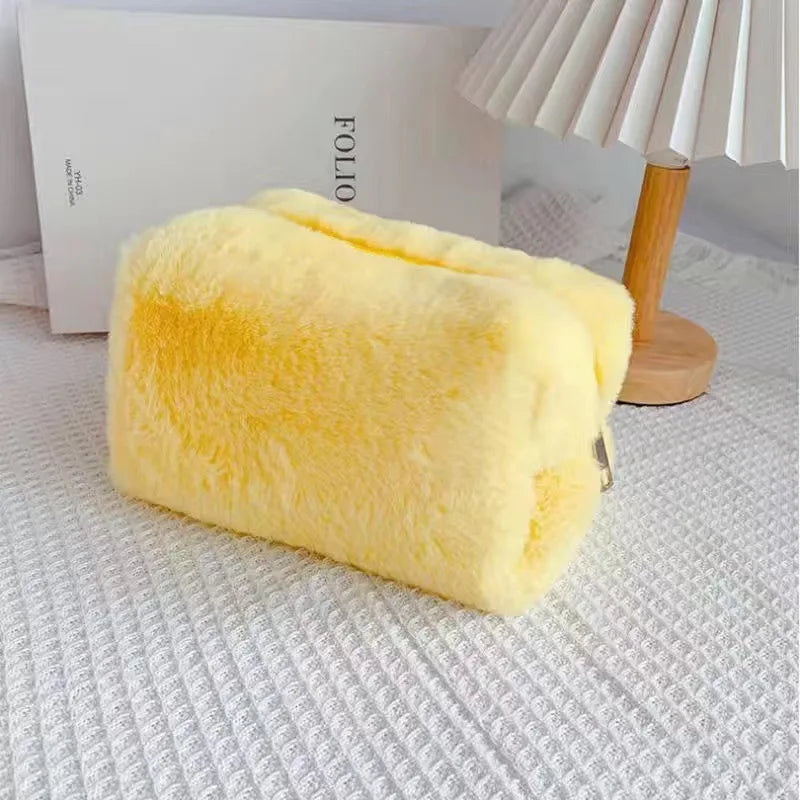 Soft Fur Makeup Bag – Travel Cosmetic Pouch for Women and Girls