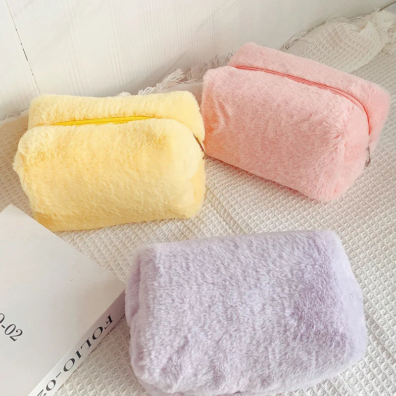 Soft Fur Makeup Bag – Travel Cosmetic Pouch for Women and Girls