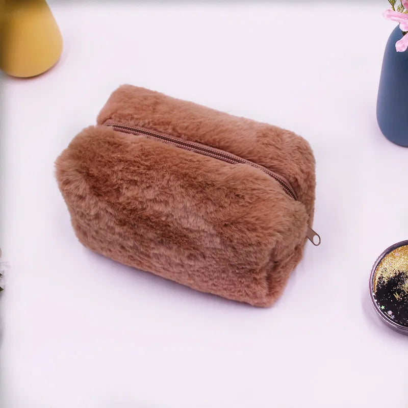 Soft Fur Makeup Bag – Travel Cosmetic Pouch for Women and Girls