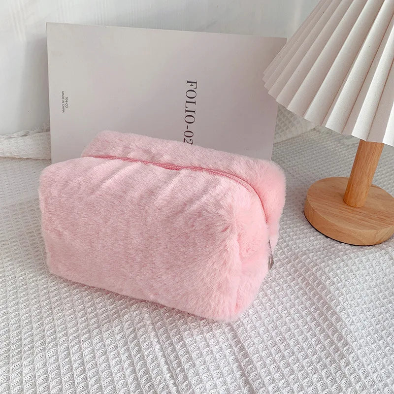Soft Fur Makeup Bag – Travel Cosmetic Pouch for Women and Girls